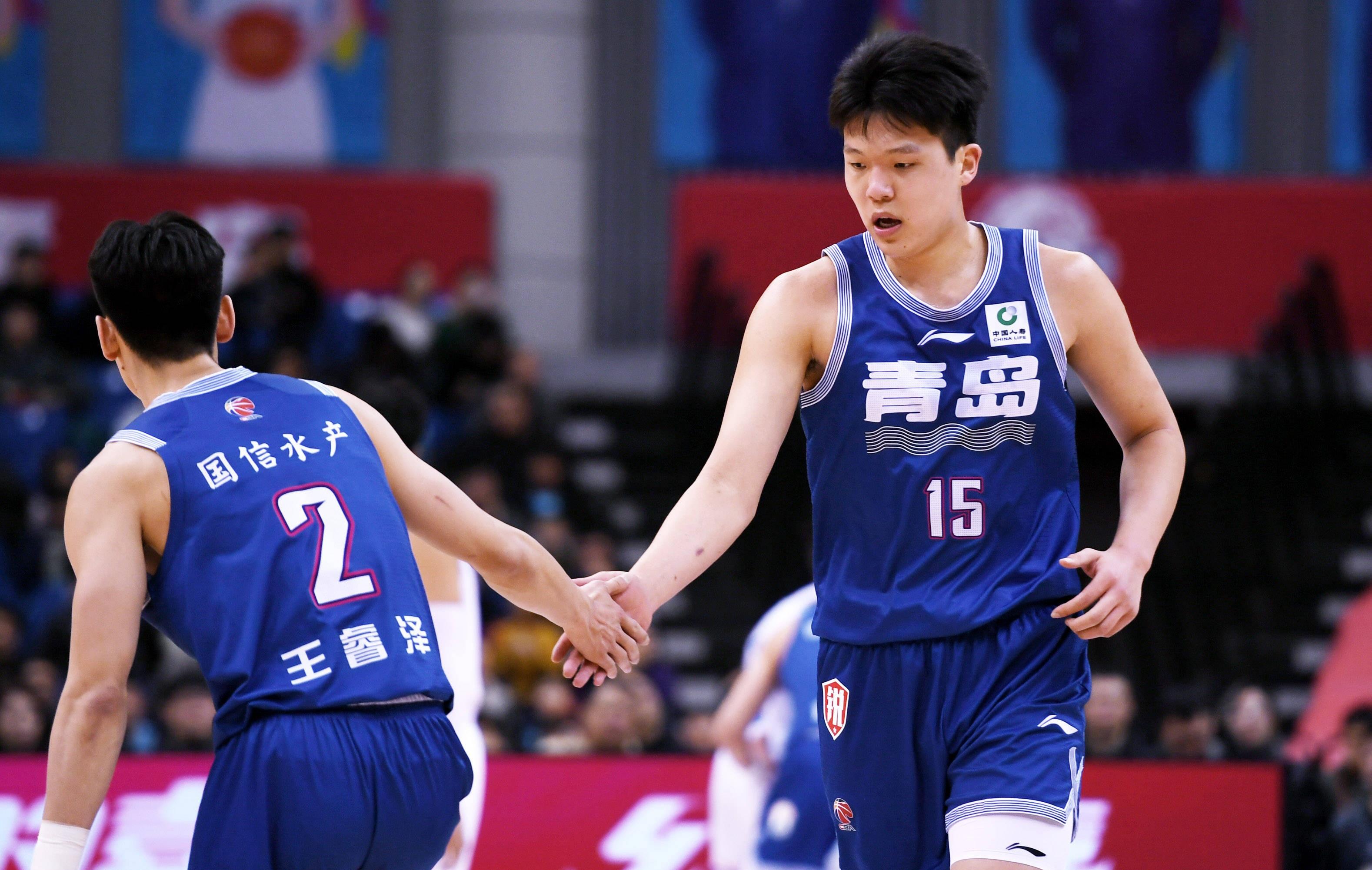 一竞技电竞-金州勇士迎CBA常规赛关键赛;加时末段复出首秀;态度坚定;轮换策略成焦点的简单介绍