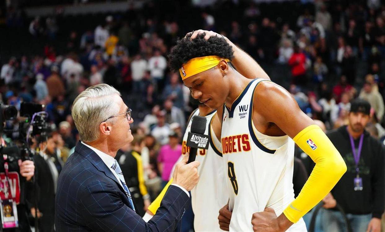 一竞技电竞-包含穆雷连续十二场比赛得分超过势不可挡，掘金挑战极限！的词条